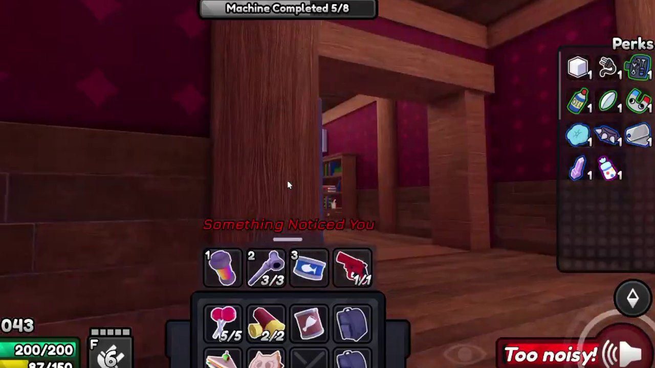 Somni's Engine HUD showing machines 5 of 8, perks tray, Something Noticed You, and Too noisy